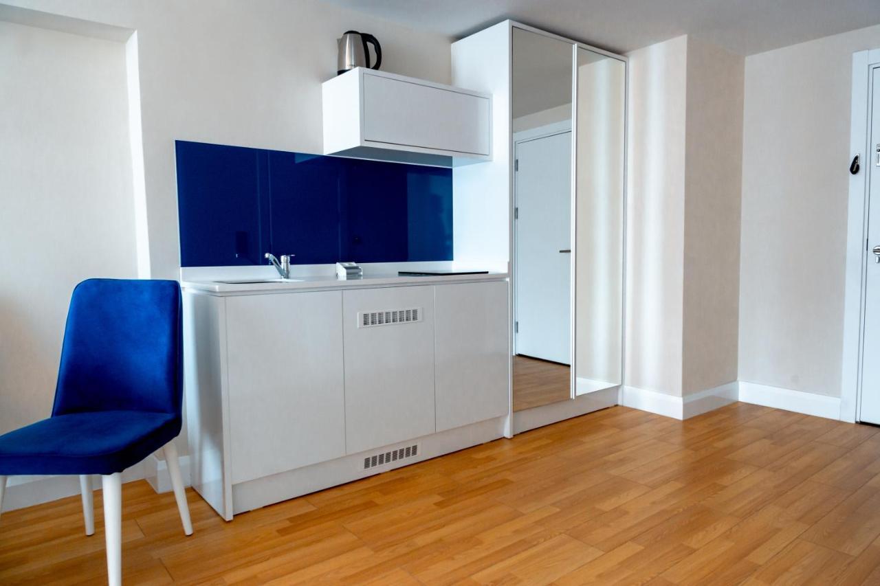 Orbi City - Aparthotel Near The Beach Batumi Esterno foto